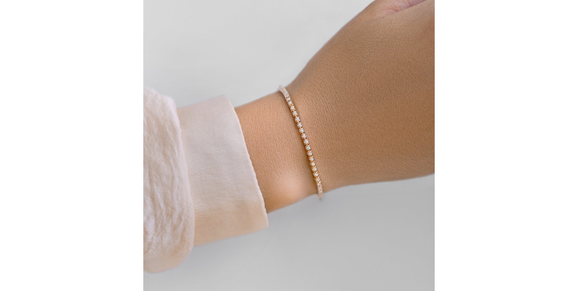 Bracelet with diamonds Thanatos