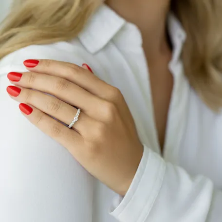 14ct white gold diamond ring Morelli
