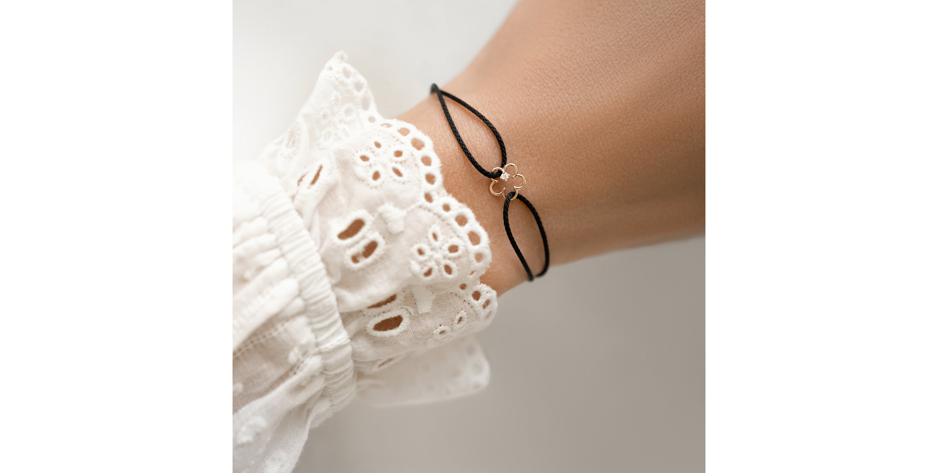 Bracelet with cord Glossy daisy