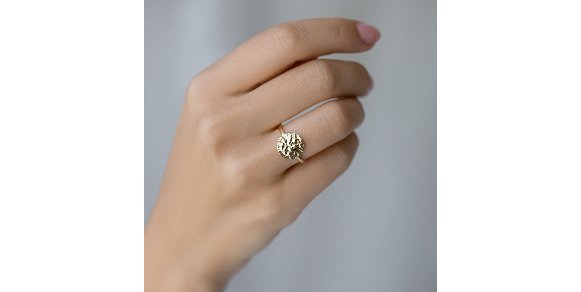 Ring Simplicity