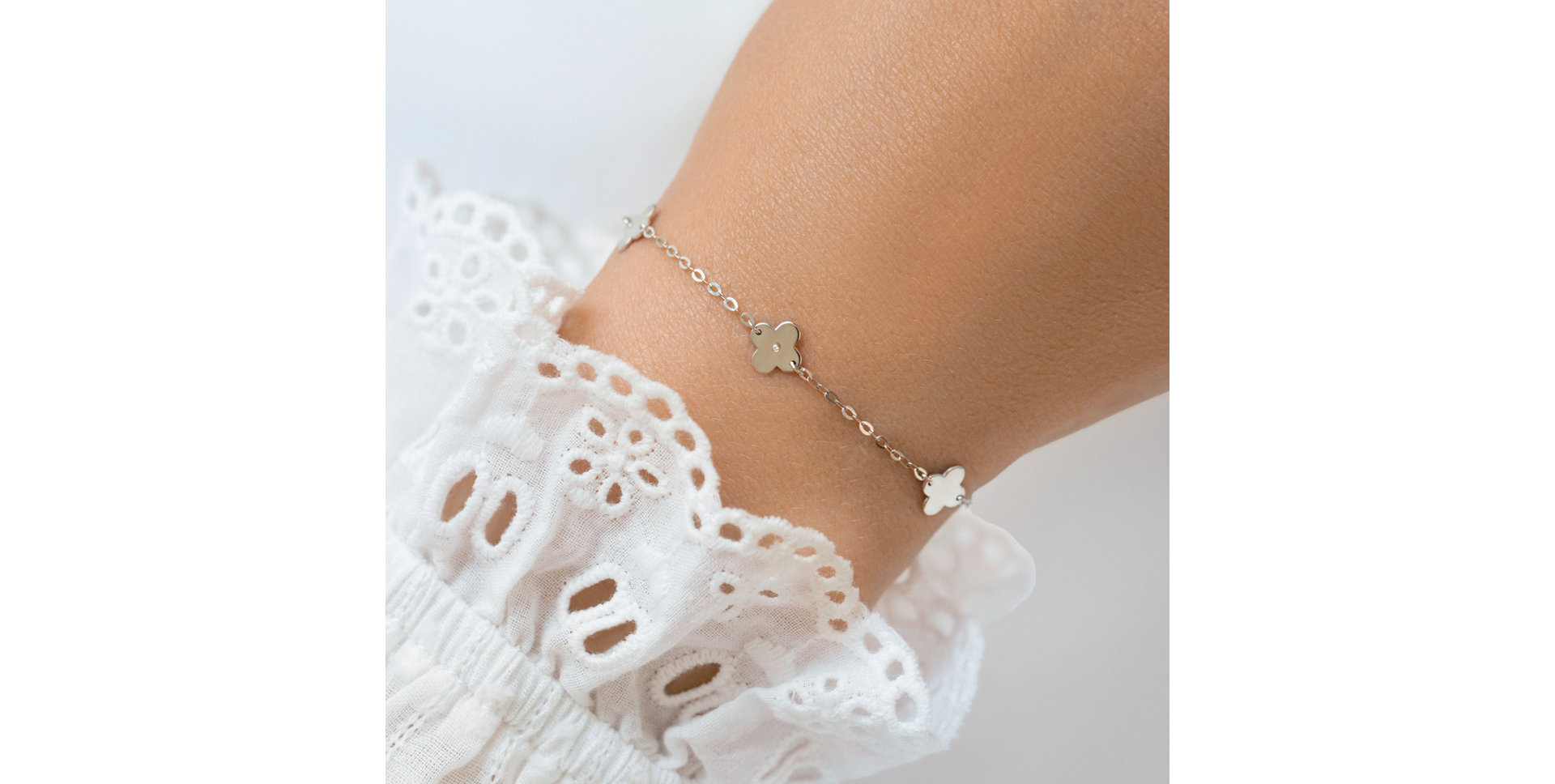 Diamond bracelet Charm of Fortune