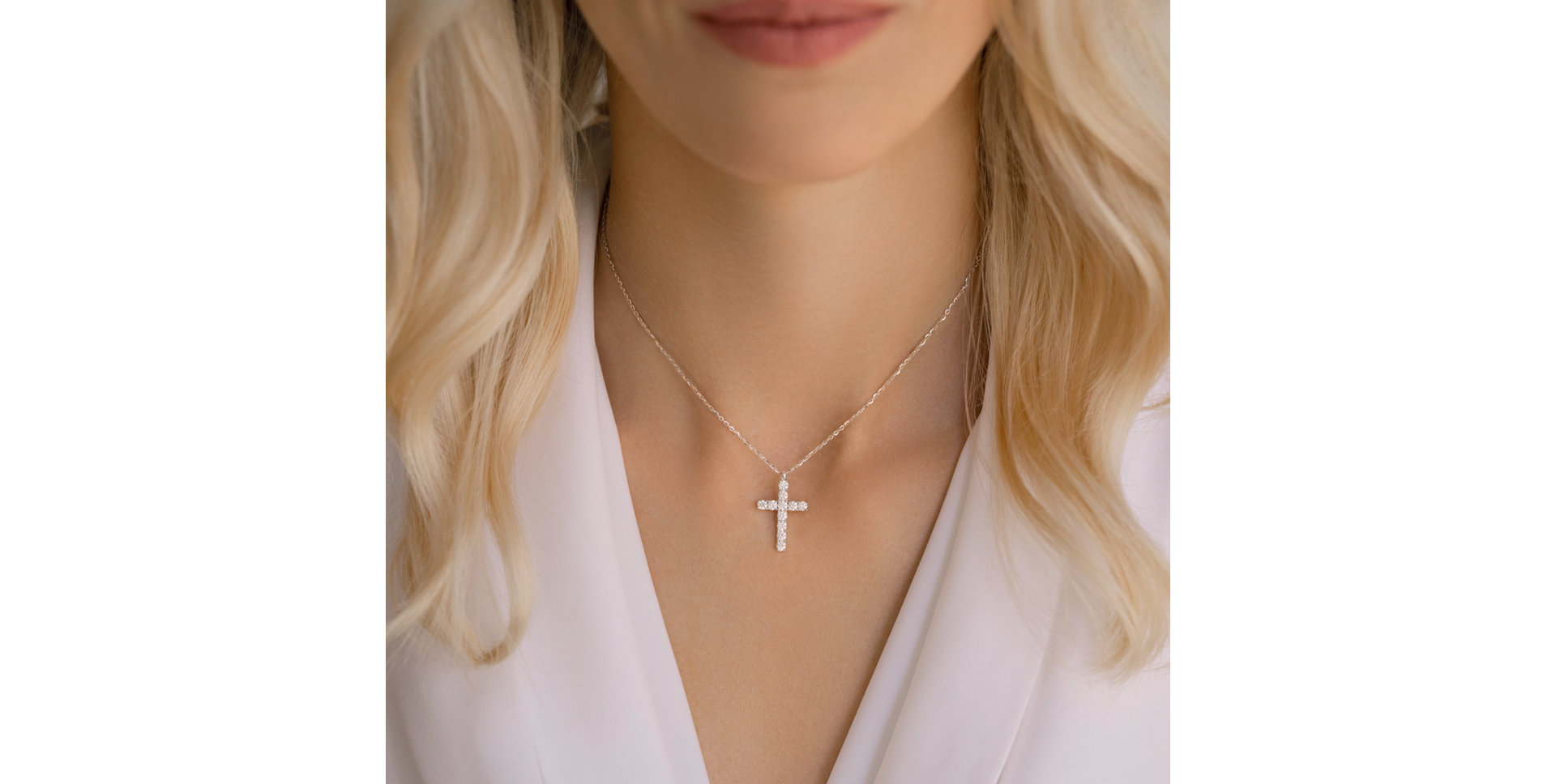 Diamond necklace Radiant Faith