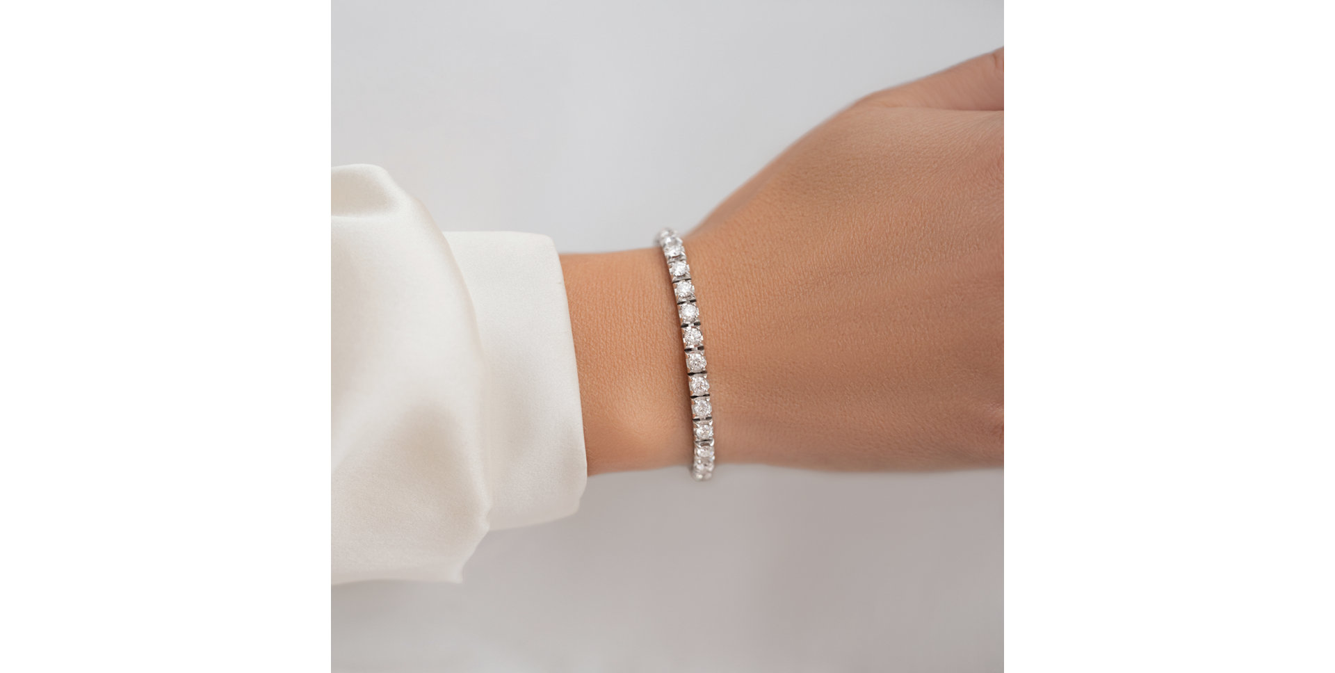 Diamond bracelet Thanatos