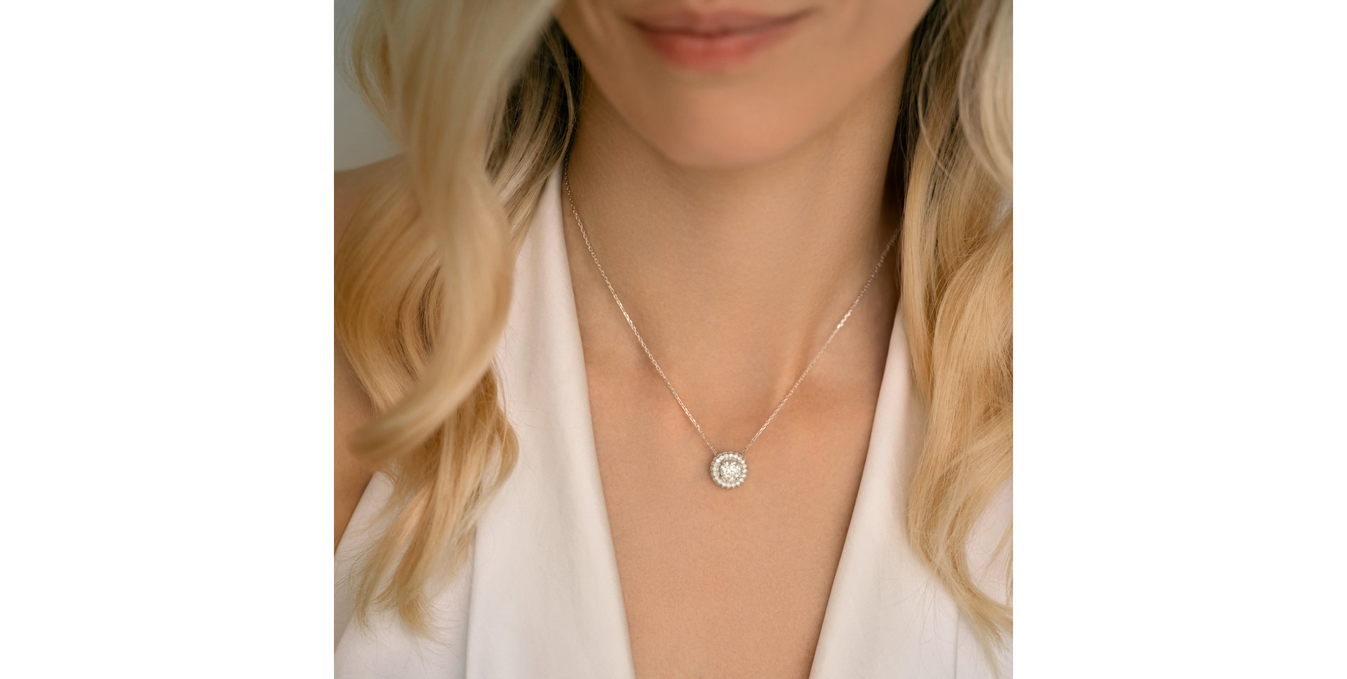 Diamond necklace Royal Circle