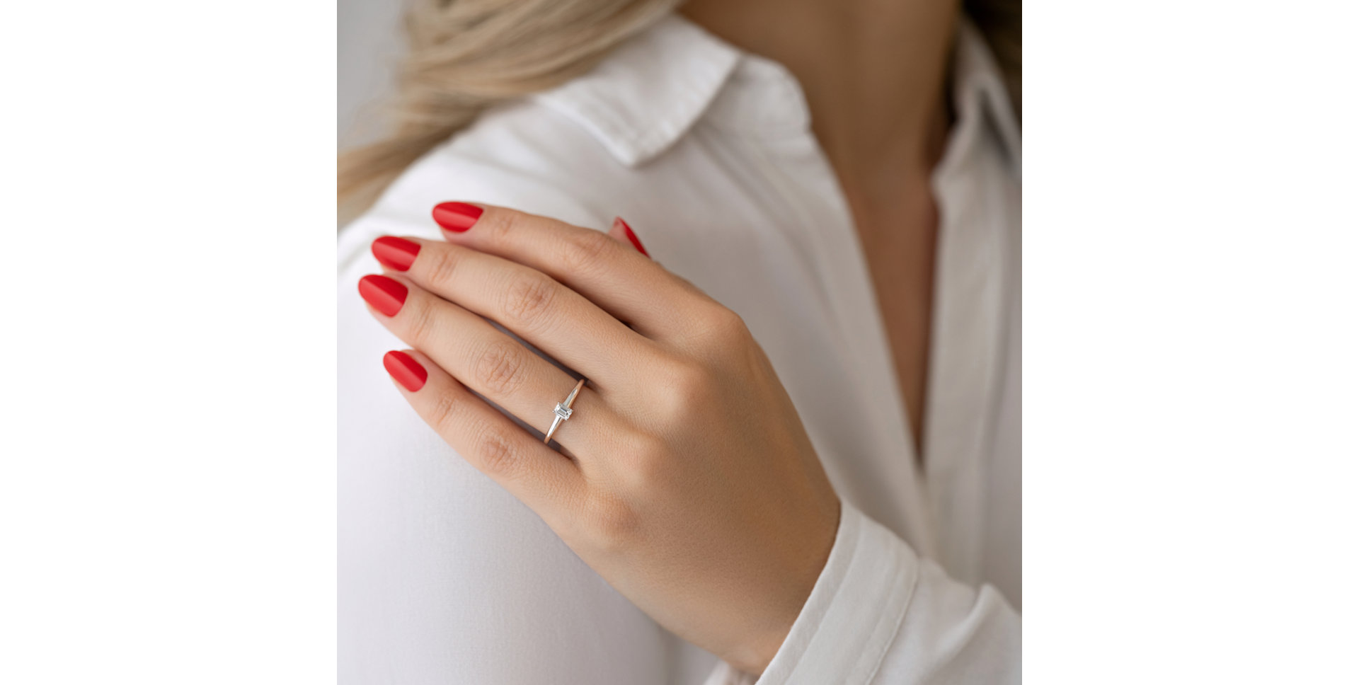 Diamond ring Gentle Delight