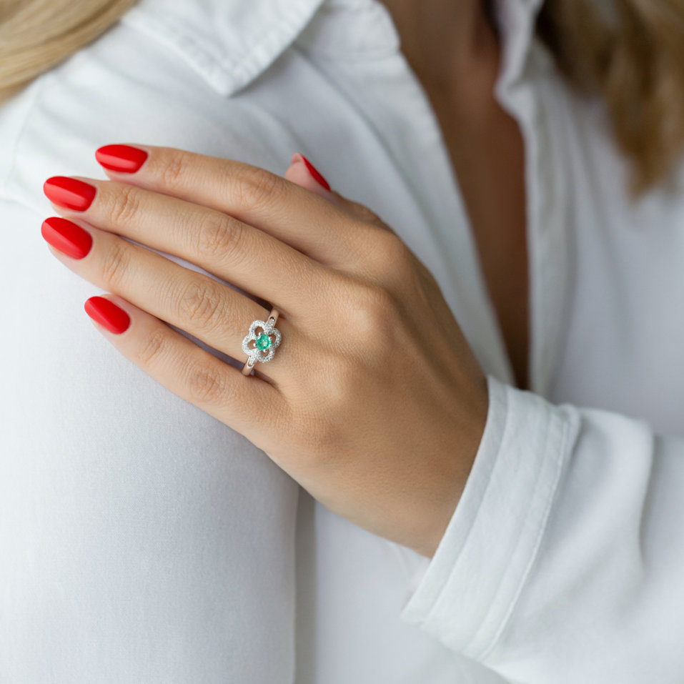 Diamond ring with Emerald Cate
