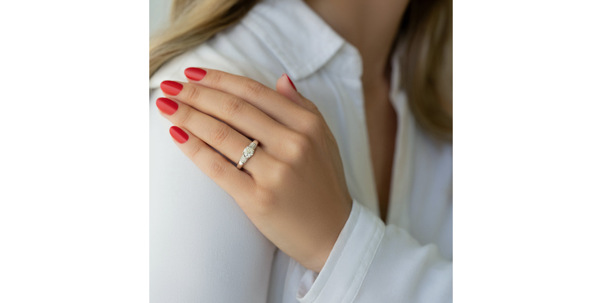 Diamond ring The Icy Miracle