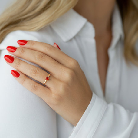 Ring with Sapphire Domante