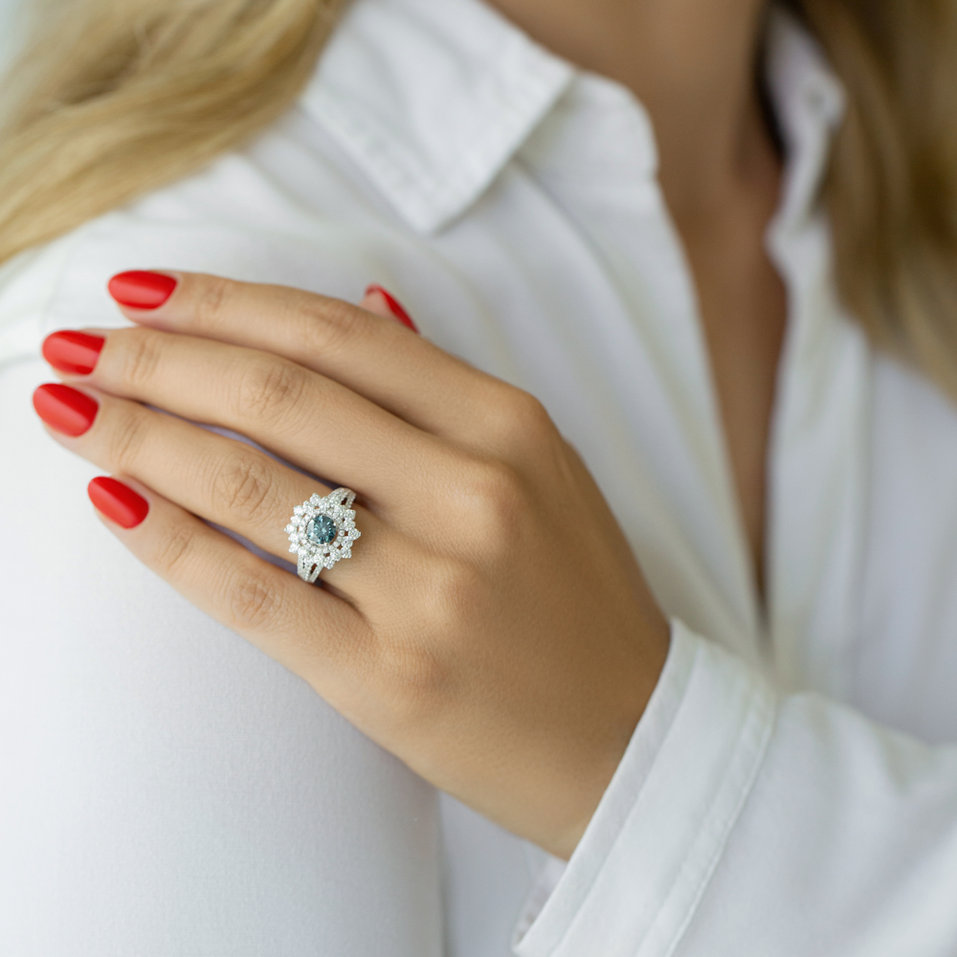 Ring with blue diamonds and white diamonds Sky Tear