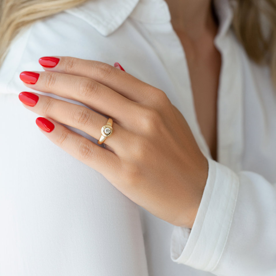 Diamond ring Circle of Light