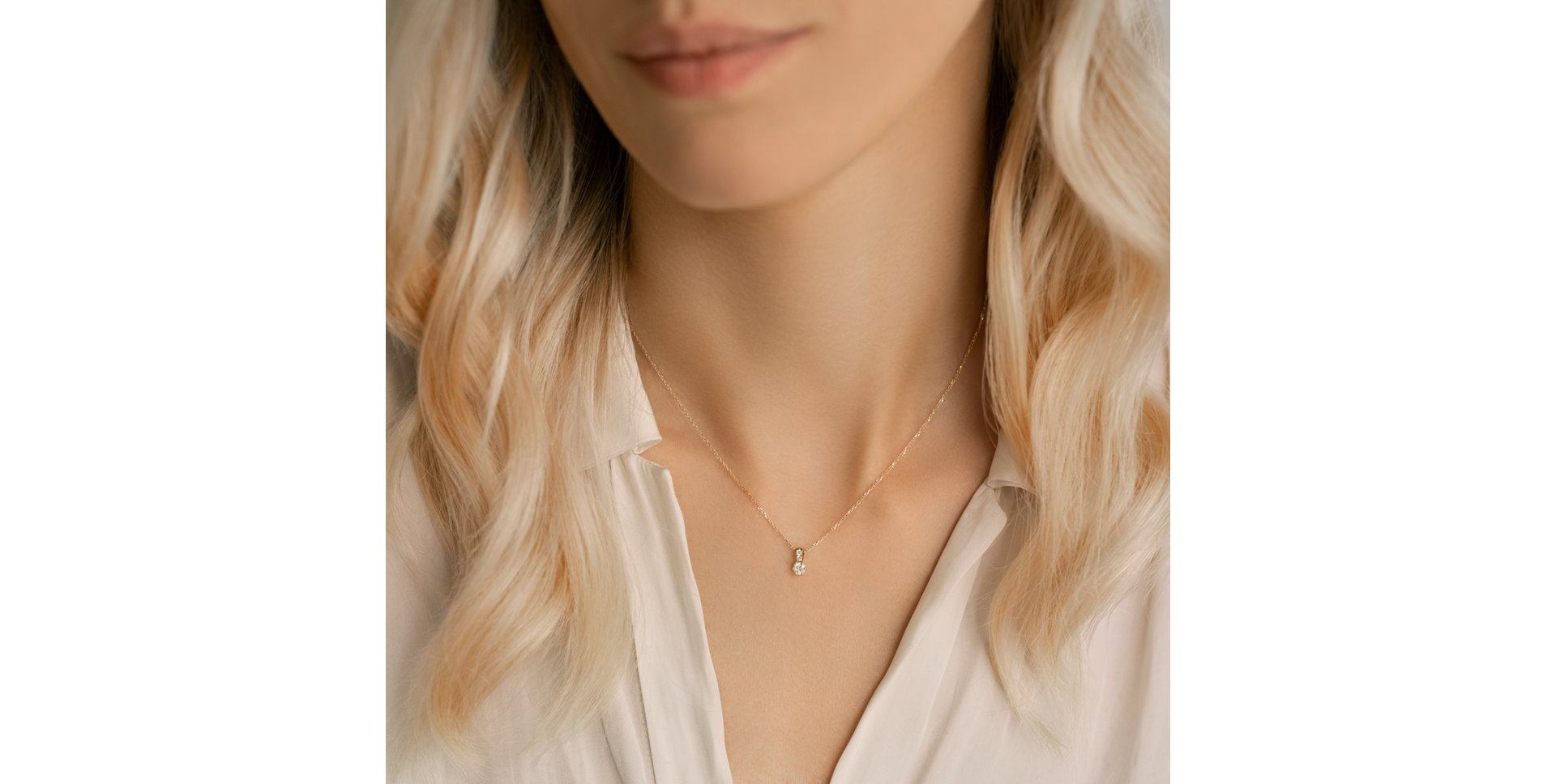 Diamond necklace Essential Glow