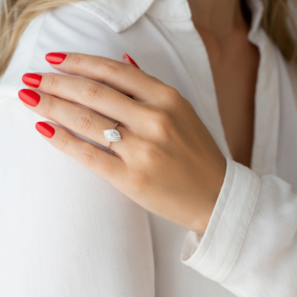 Diamond ring Timeless Gleam