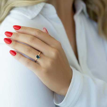Diamond ring with Topaz Elliptical perfection