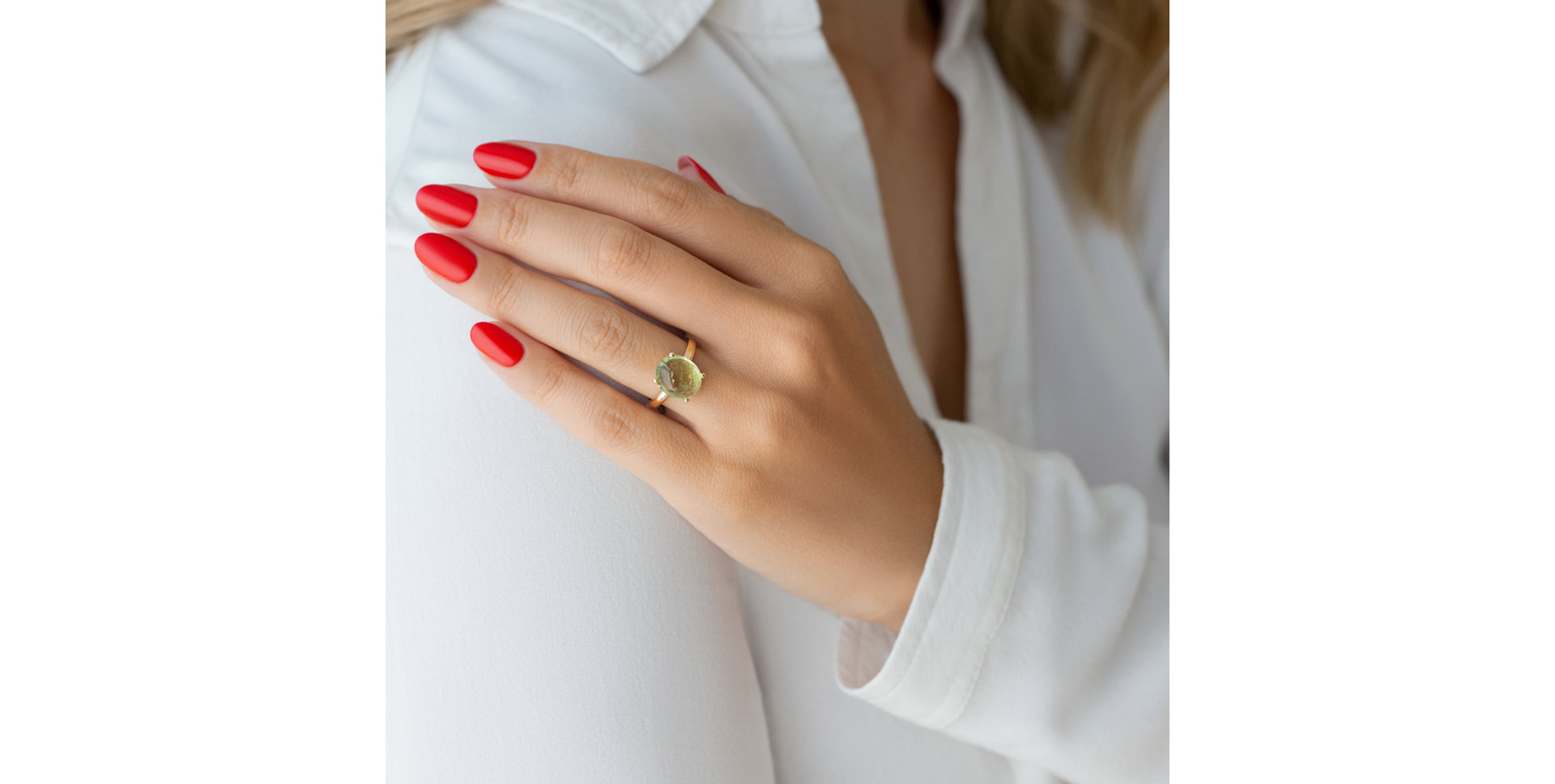 Ring with Tourmaline Alluring Light