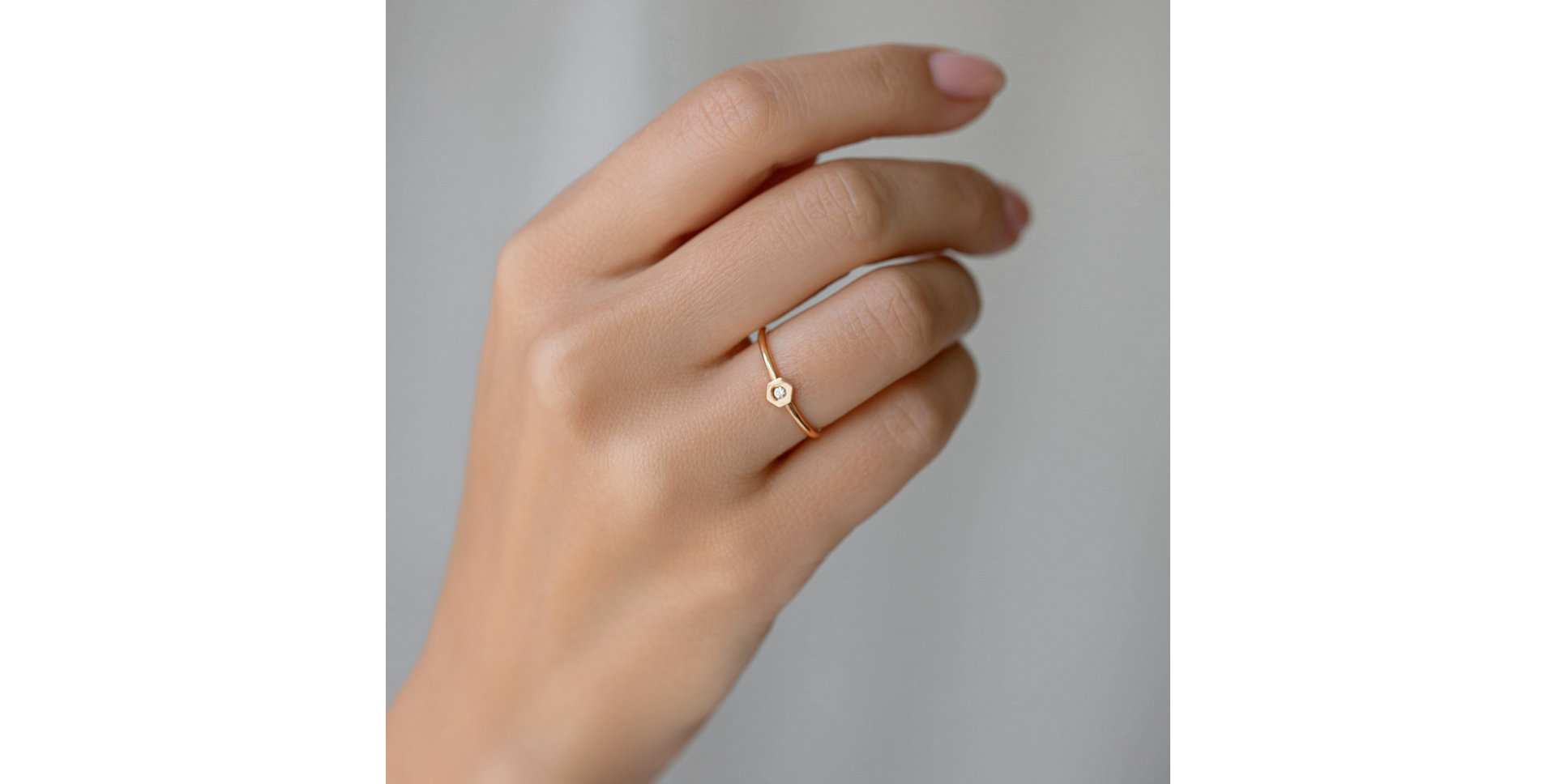 Prstem s diamanty HexaGlam