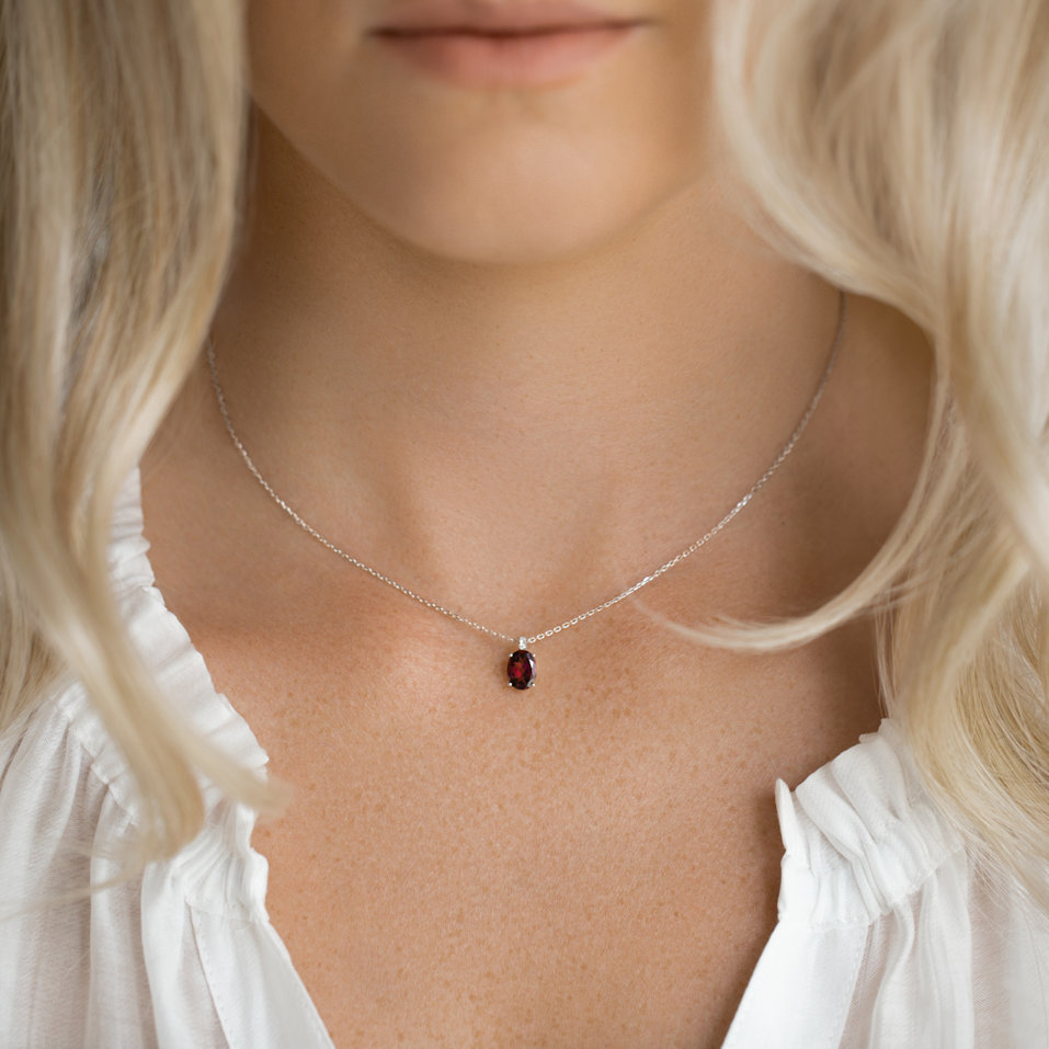 Diamond necklace with Tourmaline Grime