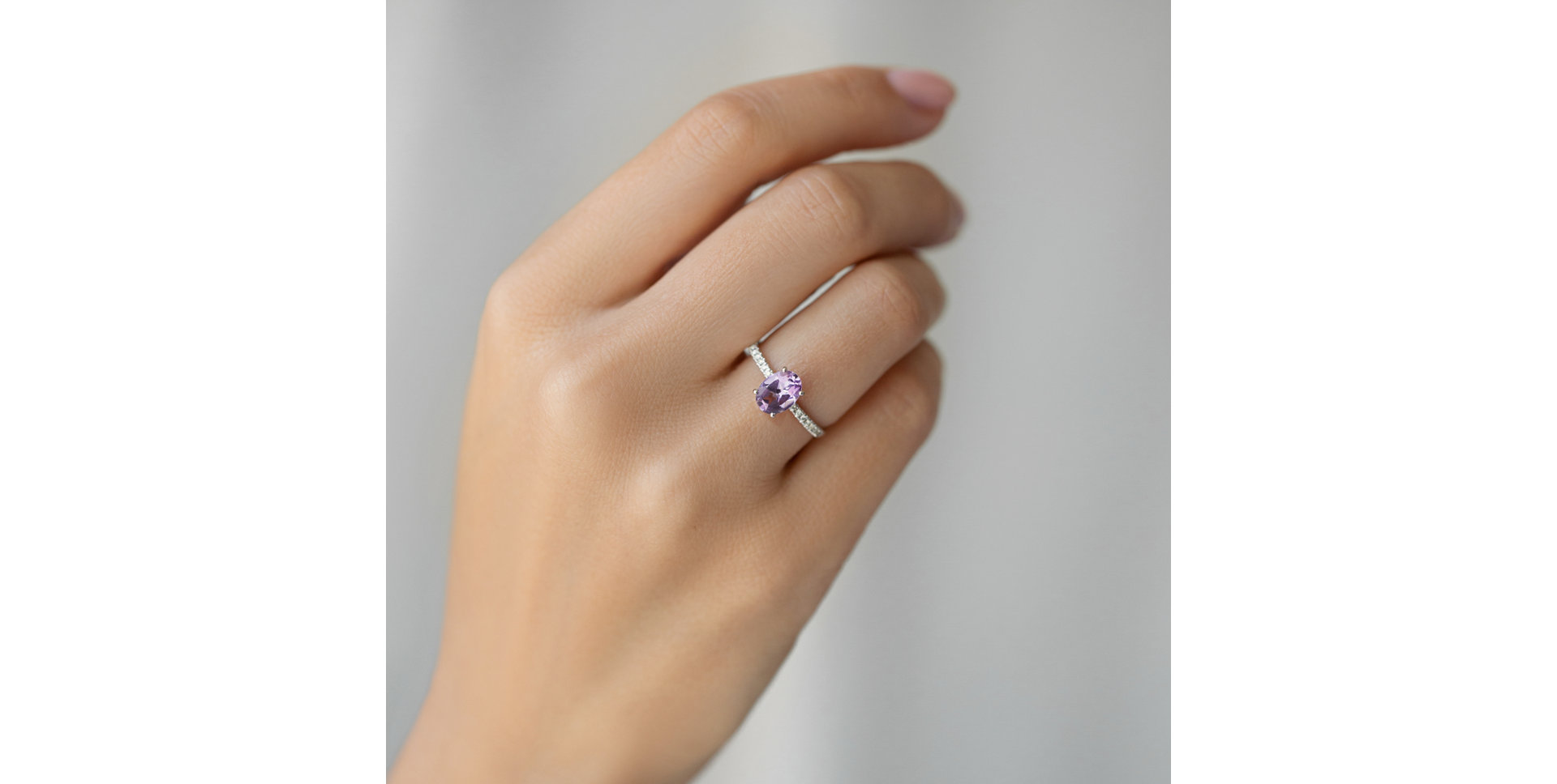 Diamond ring with Rhodolite Touch of Spark