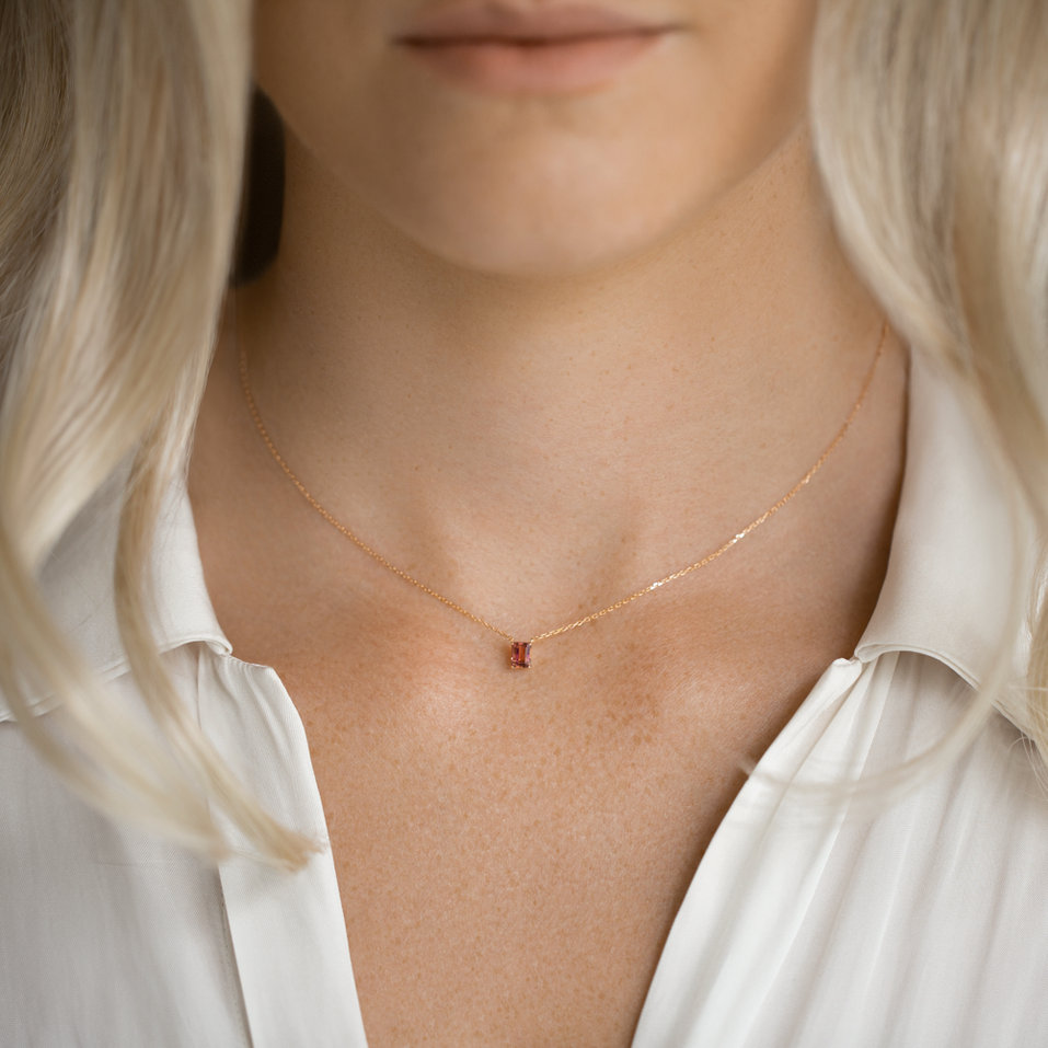 Necklace with Morganite Mosselyn