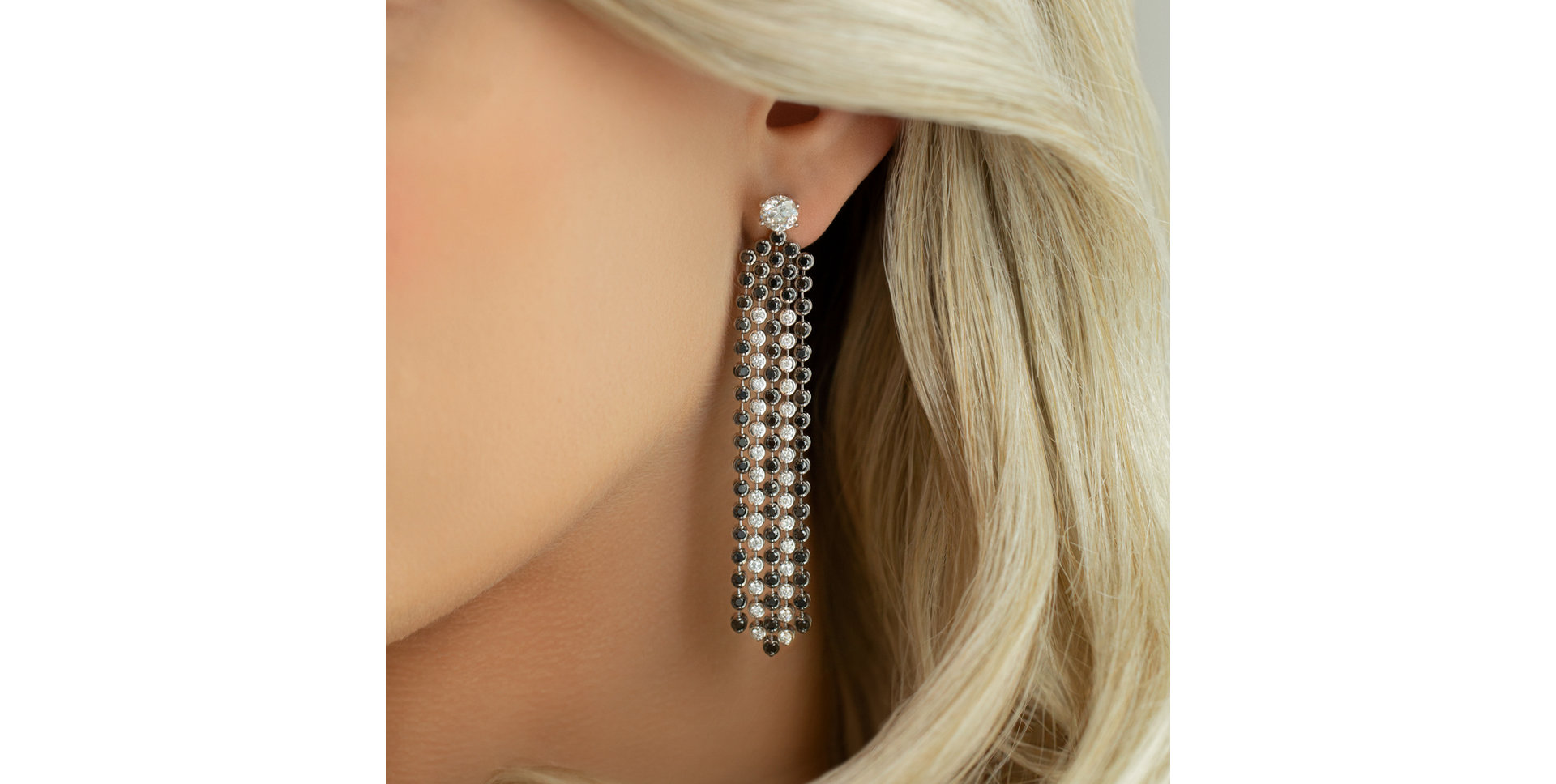 Diamond earrings Theophilus