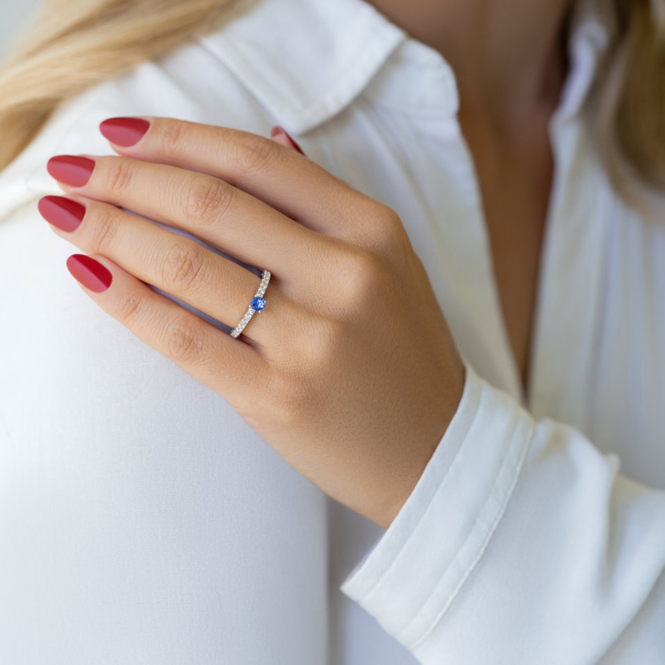 Diamond ring with Tanzanite Fabien