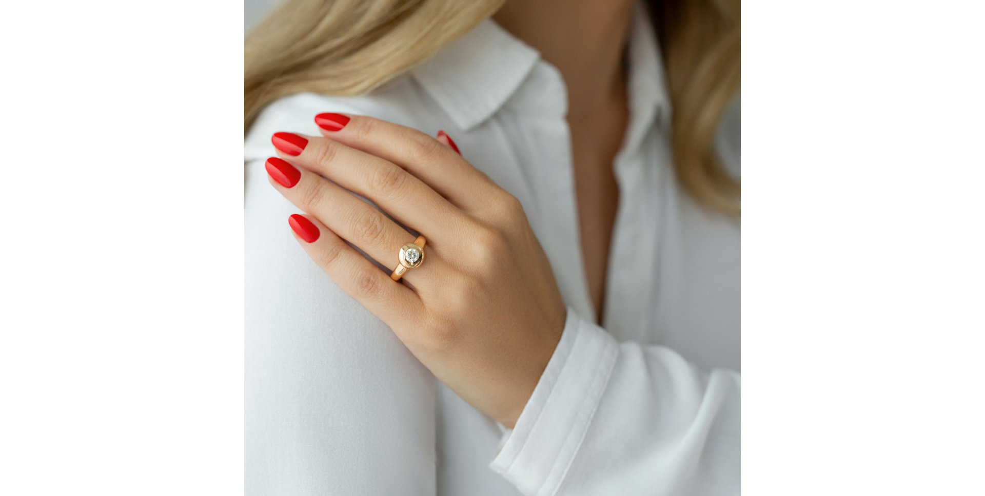 Diamond ring Circle of Light