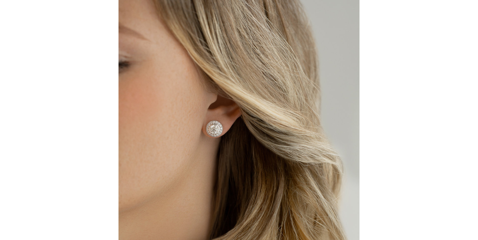 Diamond earrings Snowy Claire