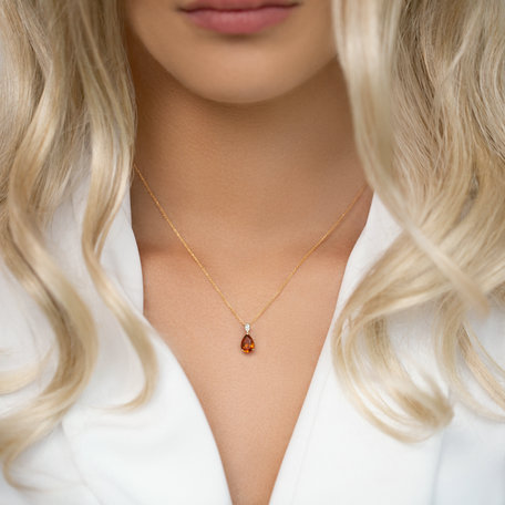 Diamond necklace with Morganite Whispers of Avalon