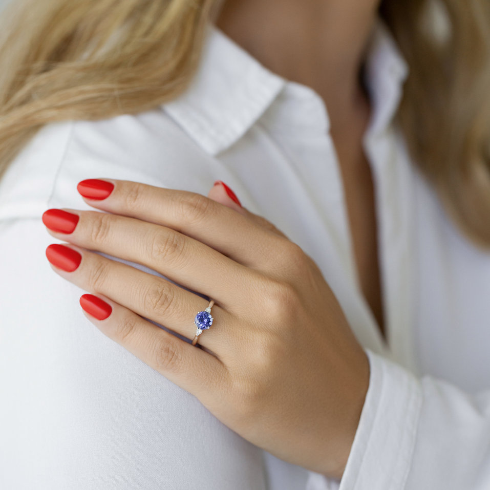 Diamond ring with Apatite Royal Oasis