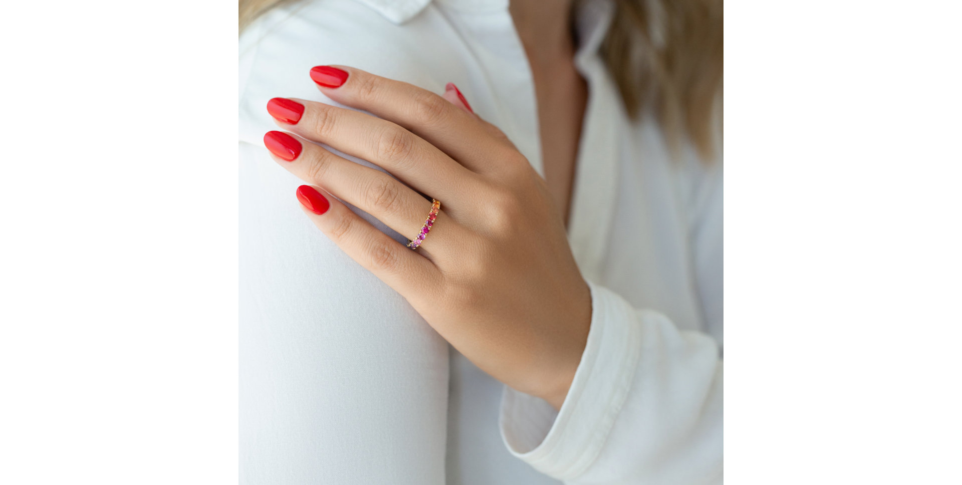 Ring with Sapphires Gradient Harmony