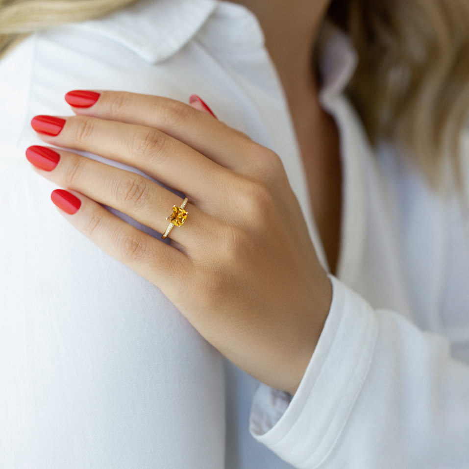 Diamond ring with Citrine Melody Harmony