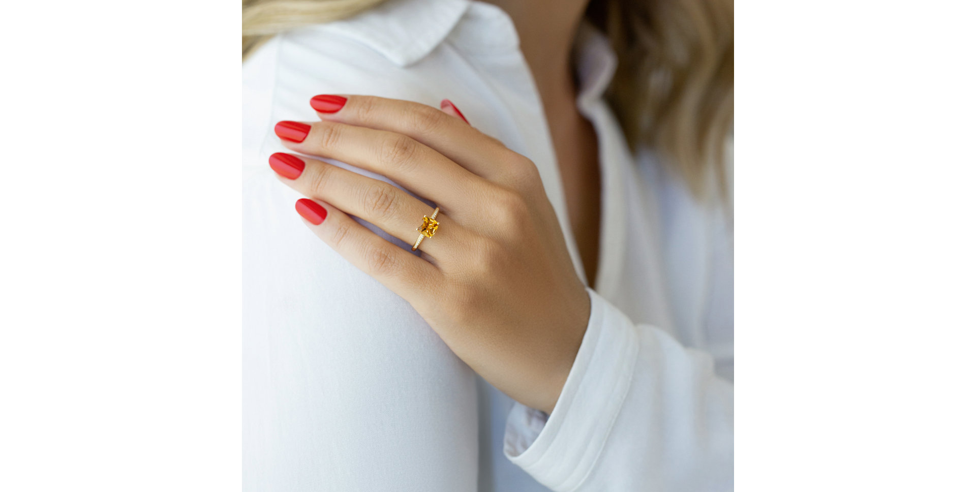 Diamond ring with Tourmaline Melody Harmony