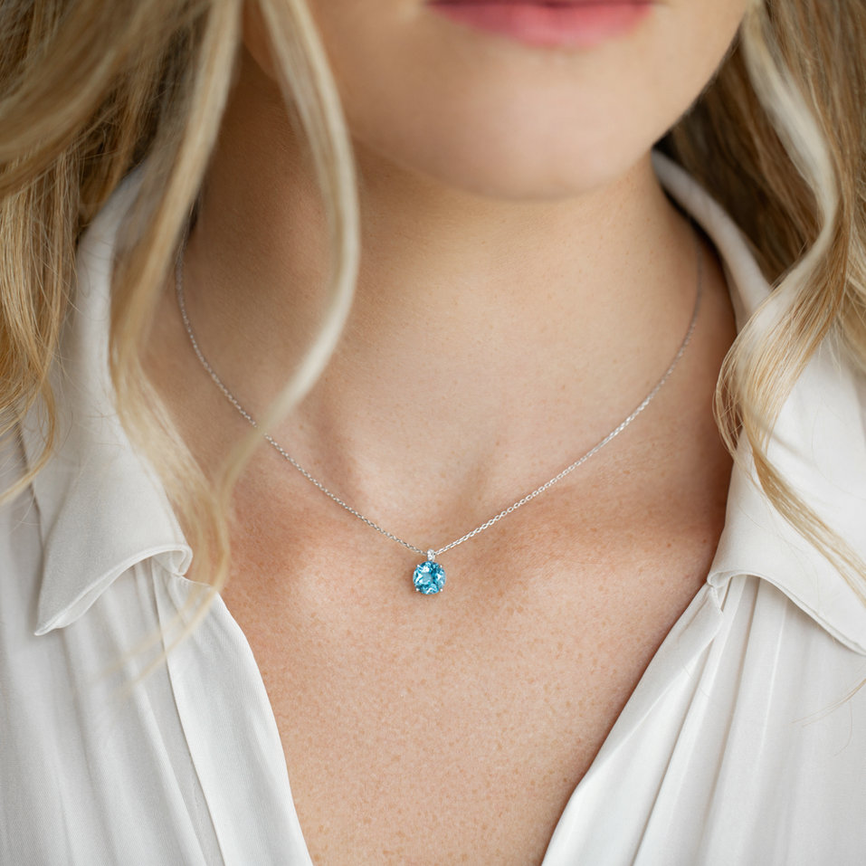 Diamond necklace with Topaz Bethy