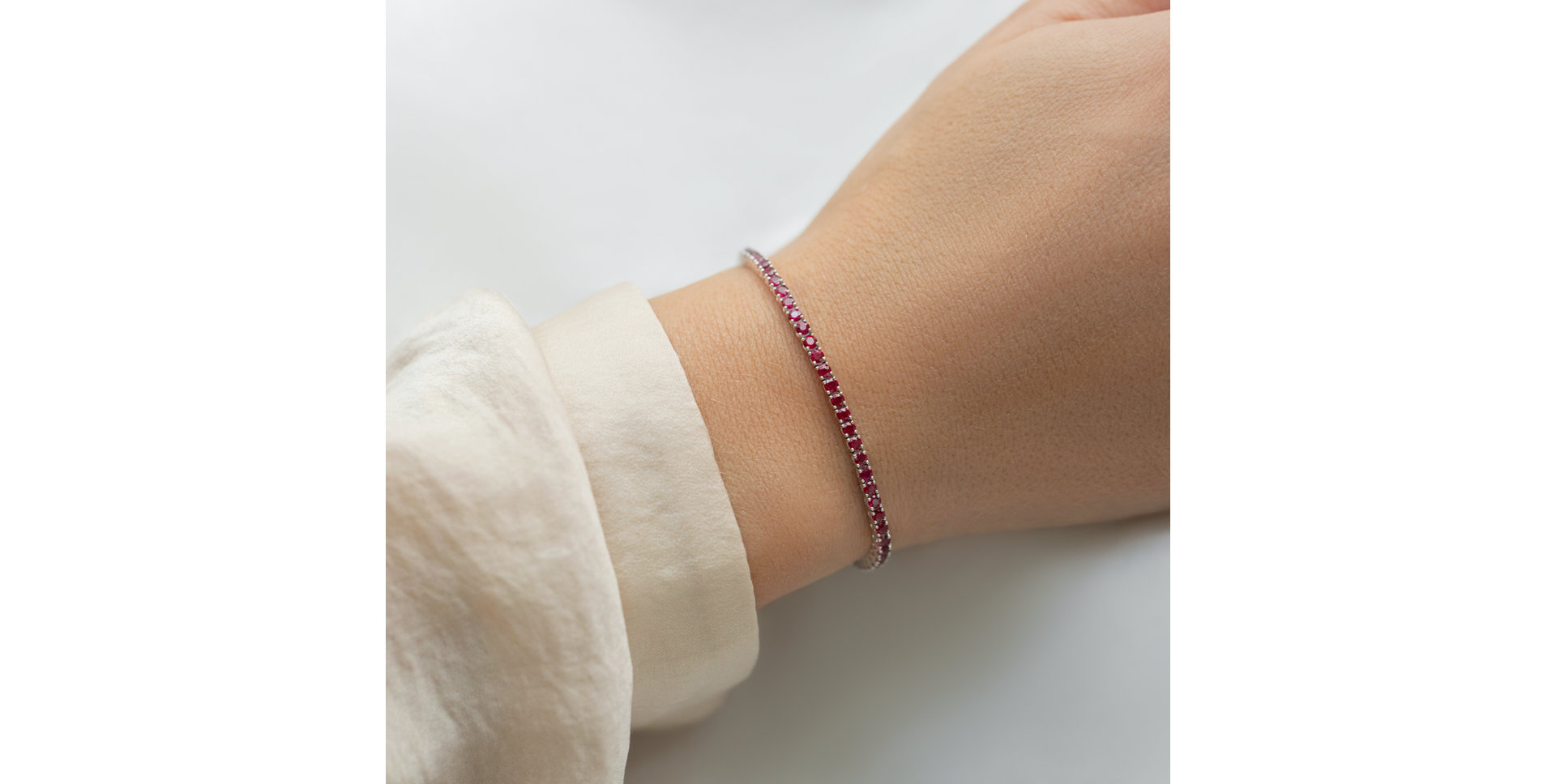 Bracelet with Rubies Infinite Glow
