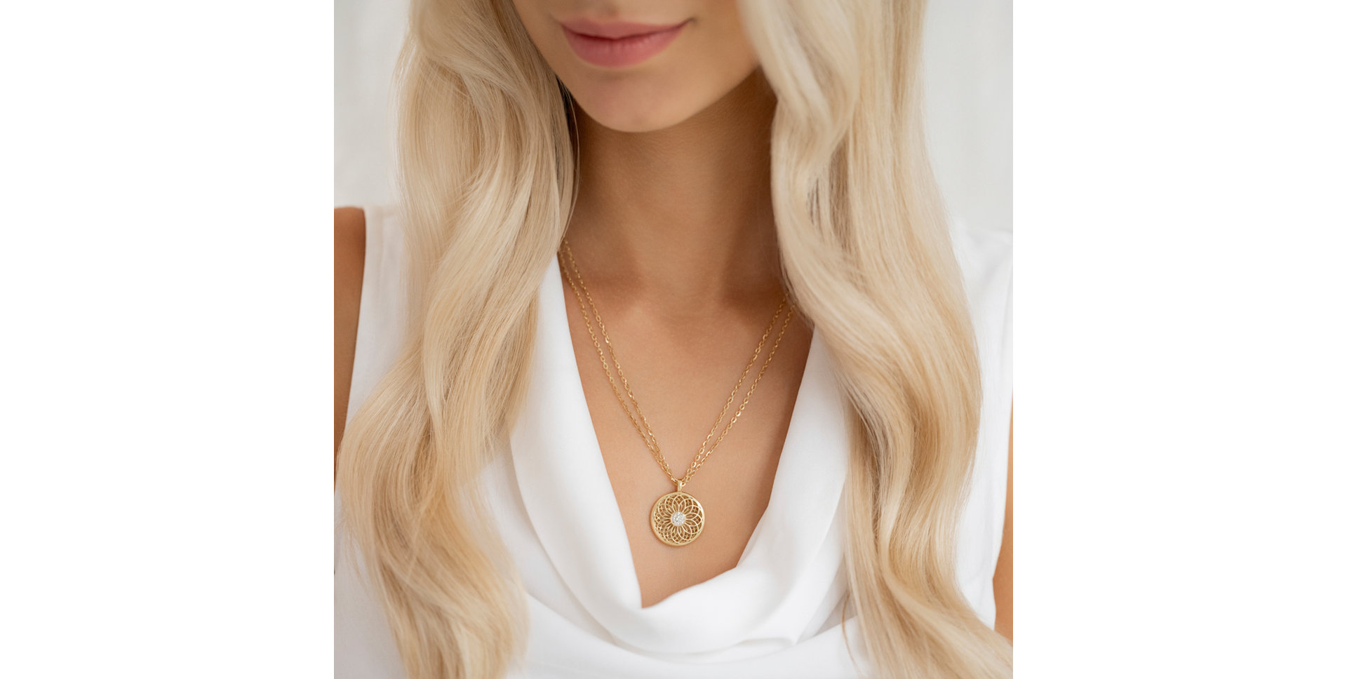 Diamond necklace Sphere of Light