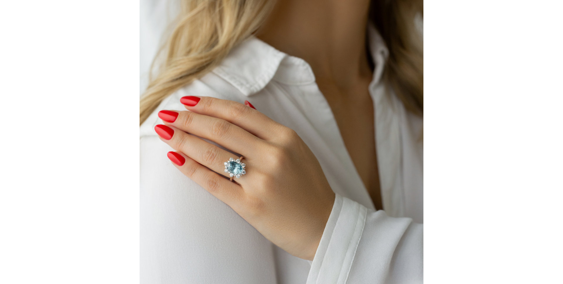 Diamond ring with Zircon Ocean's Crown