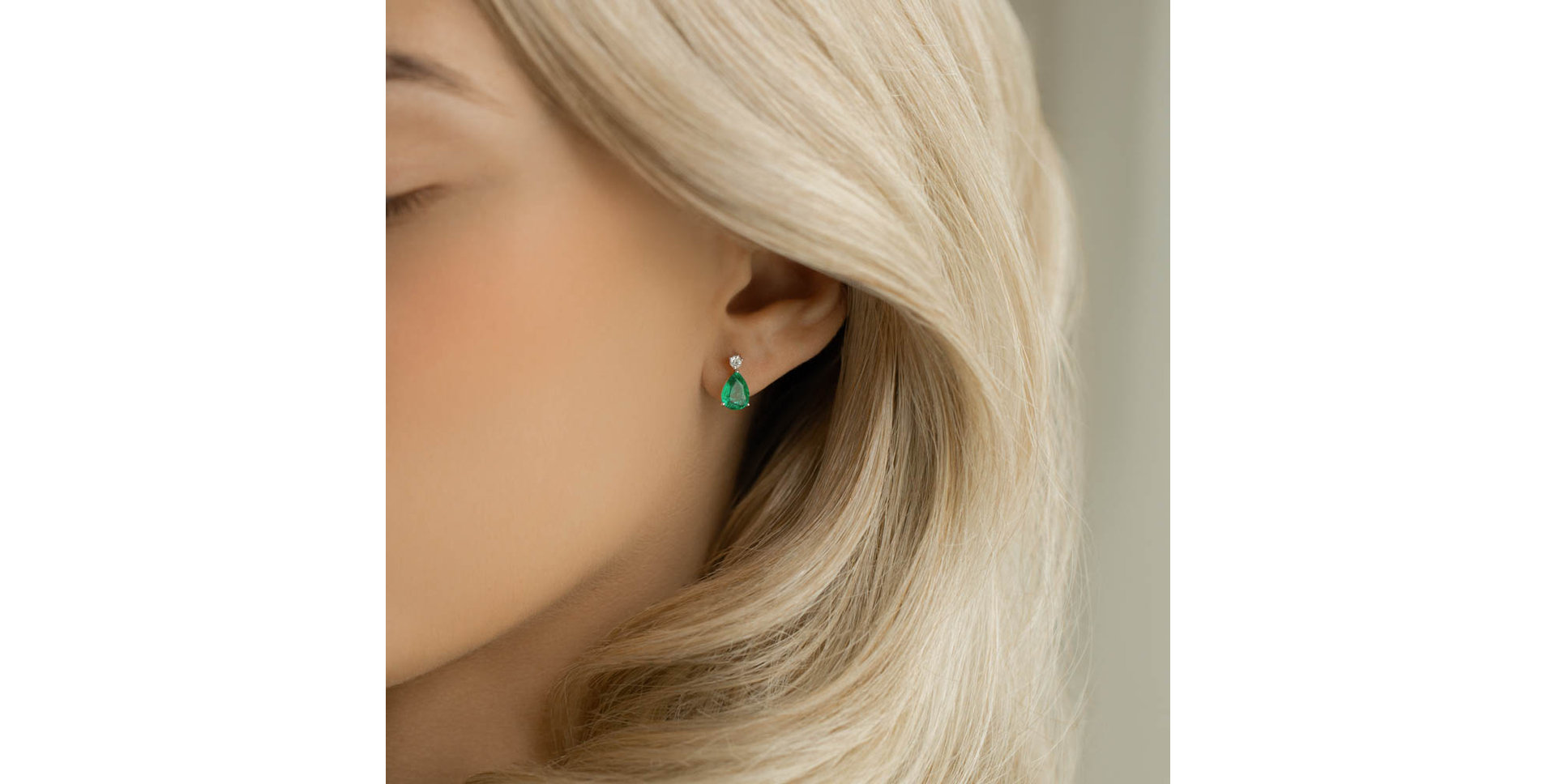 Diamond earrings with Sapphire Galatea