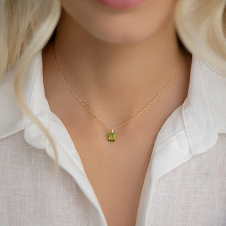 Diamond necklace with Peridot Mireth