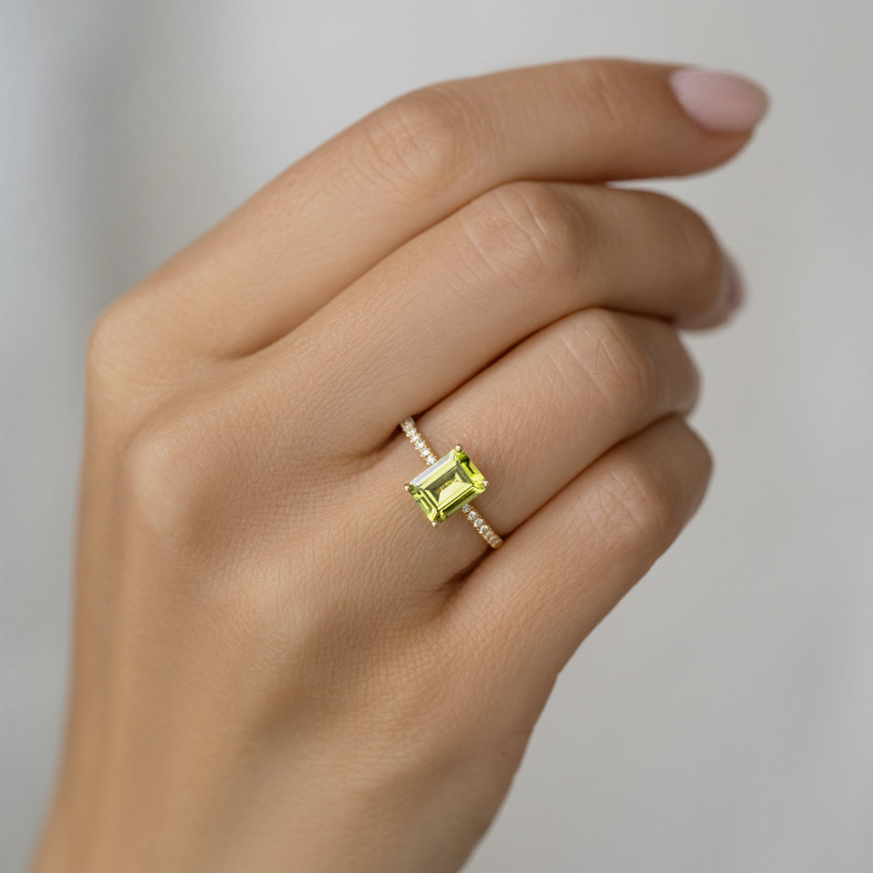 Diamond ring with Citrine Mireth