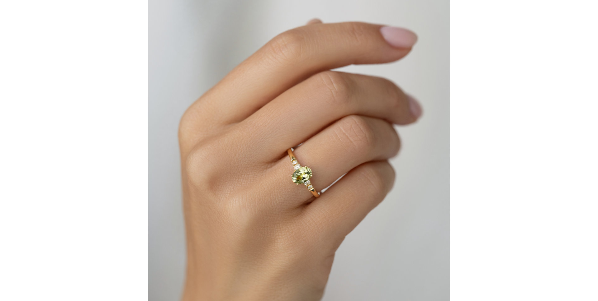 Diamond ring with Amethyst Melisandra