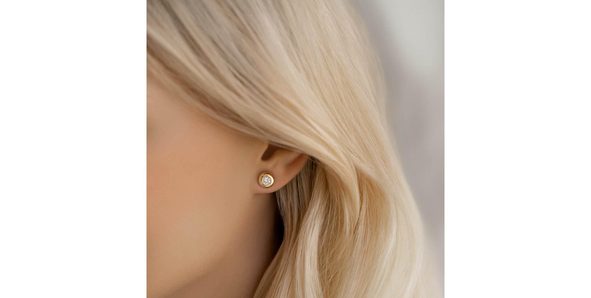 Diamond earrings Noble Dots