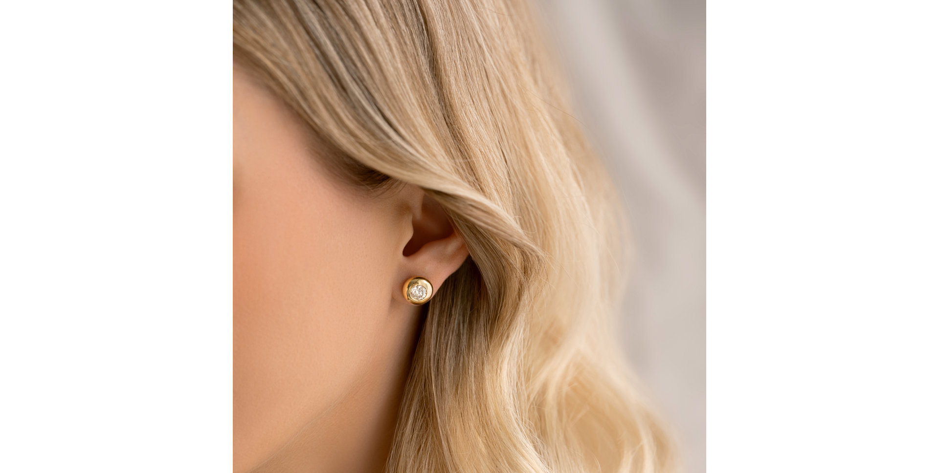 Diamond earrings Noble Dot