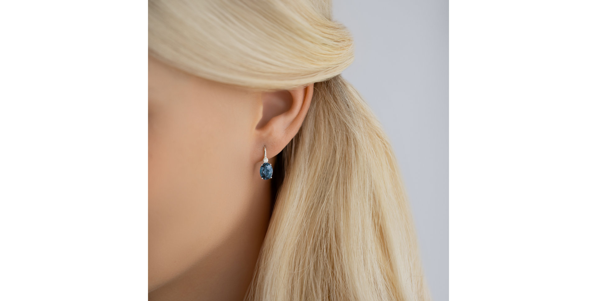 Diamond earrings with Tanzanite Asuan