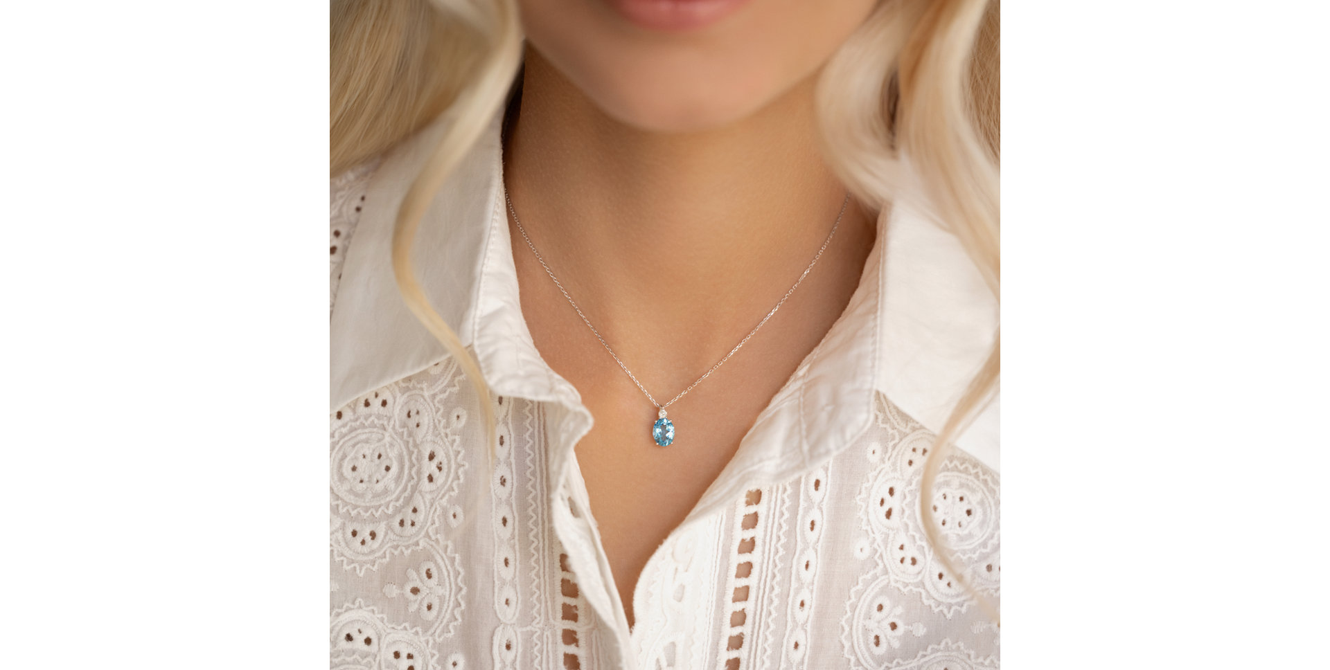 Diamond necklace with Topaz Asuan