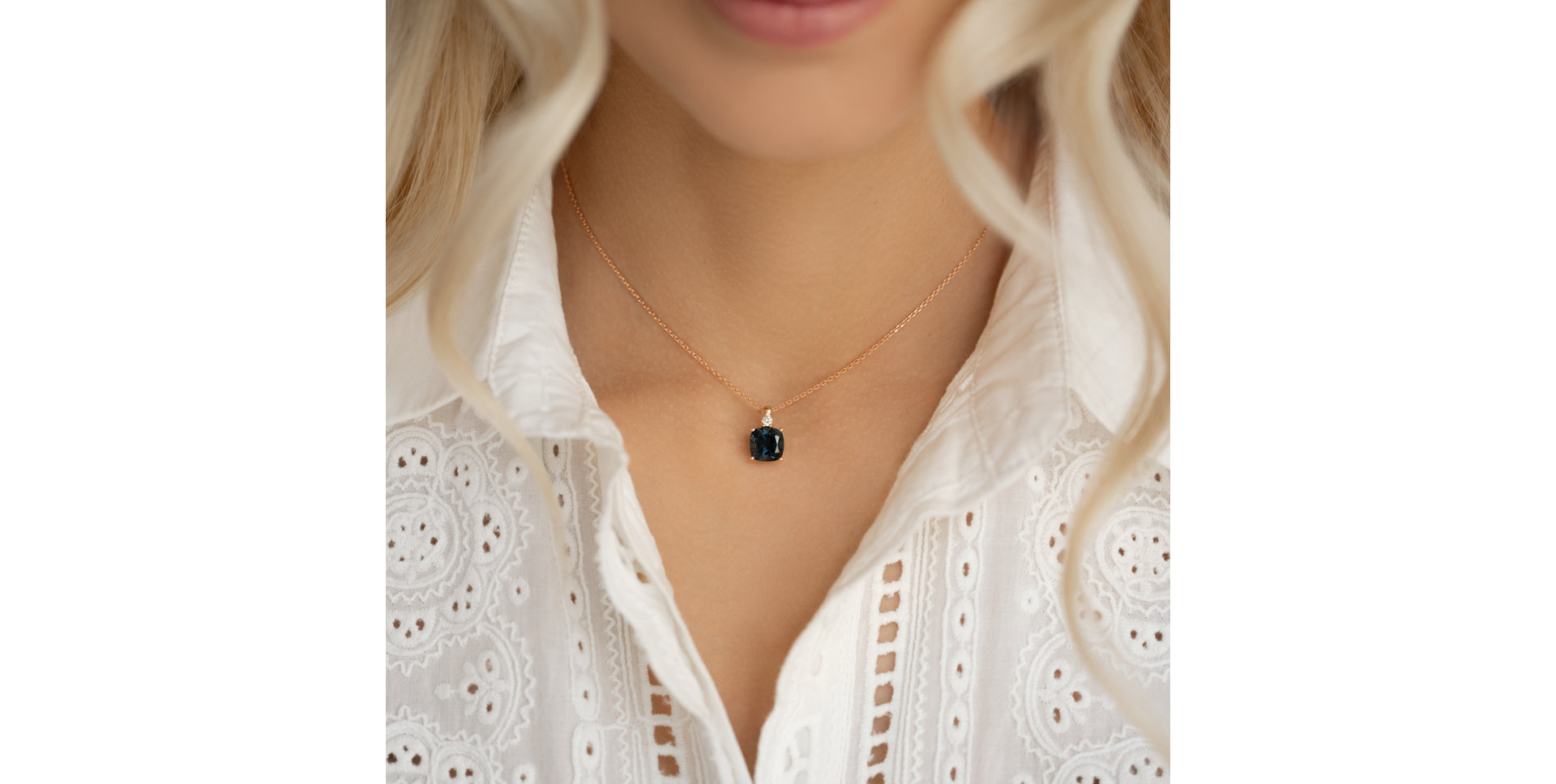Diamond necklace with Tanzanite The Countess