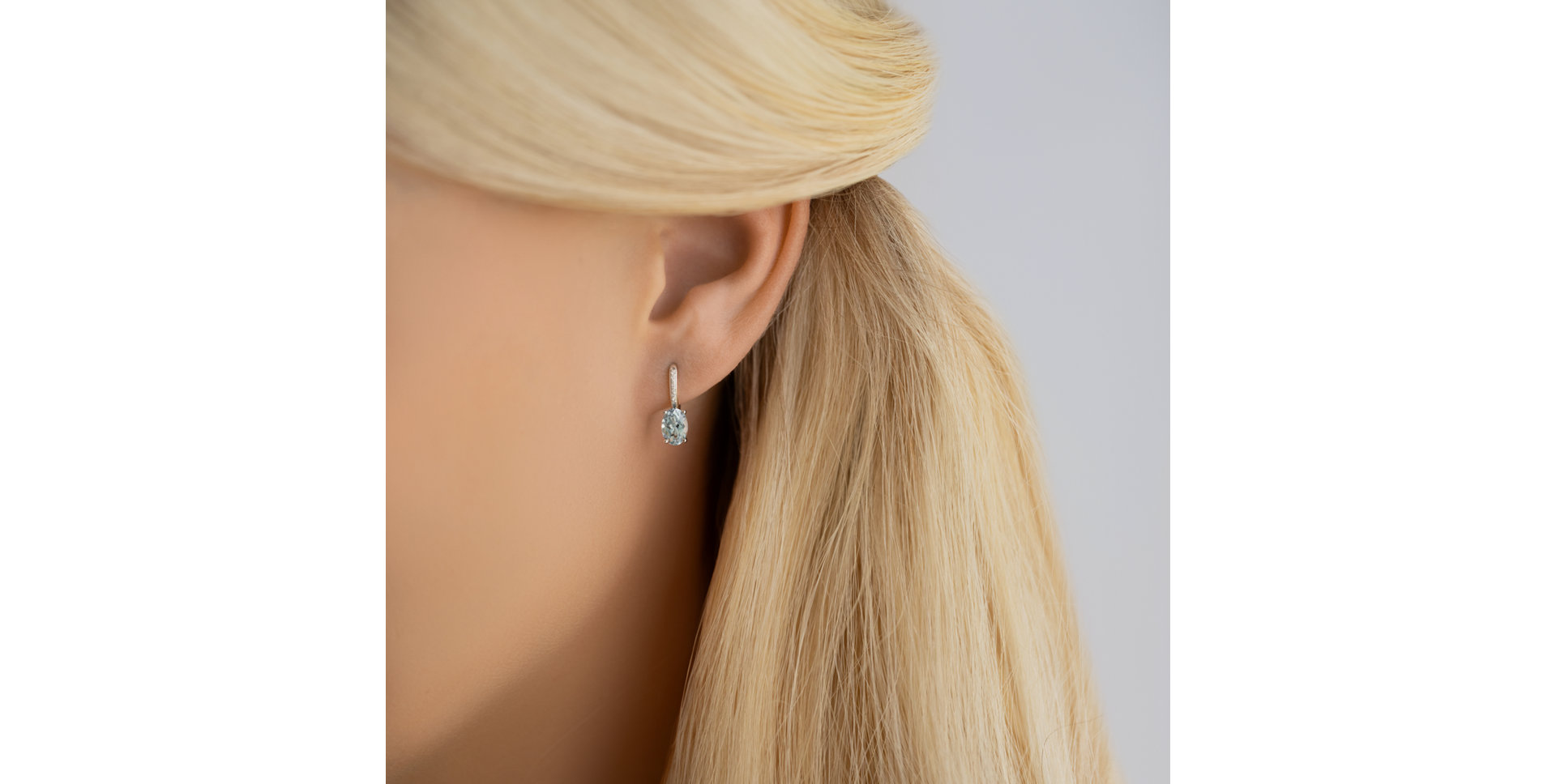 Diamond earrings with Tanzanite Lauriene