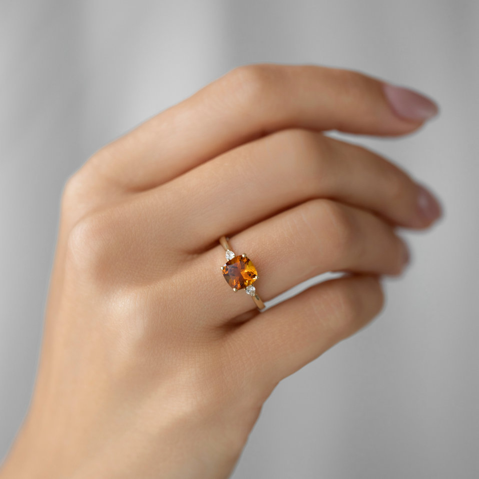 Diamond ring with Citrine Mirabel