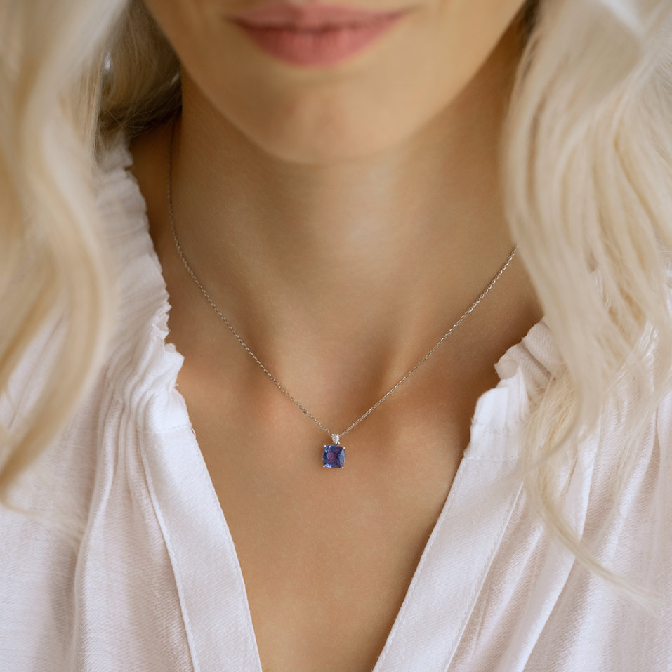 Diamond necklace with Citrine Mirabel