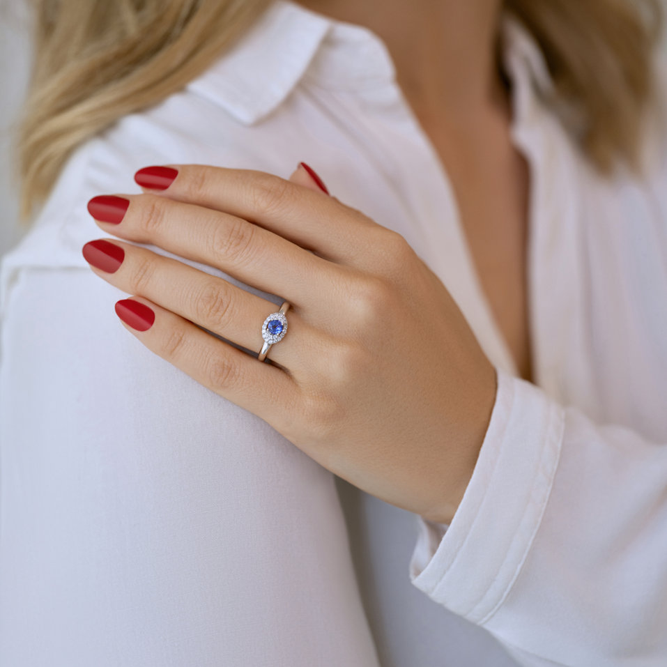 Diamond ring with Tanzanite Starlit Ocean
