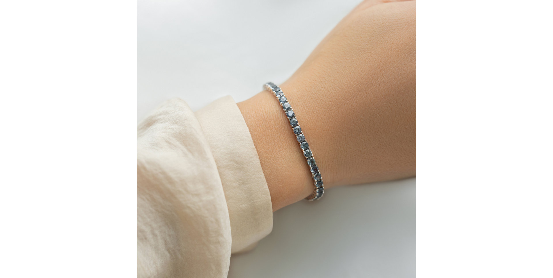 Bracelet with Rhodolite Infinite Glow