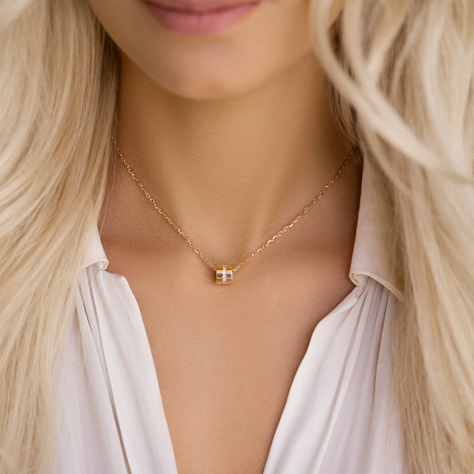 Diamond necklace Line of Clarity